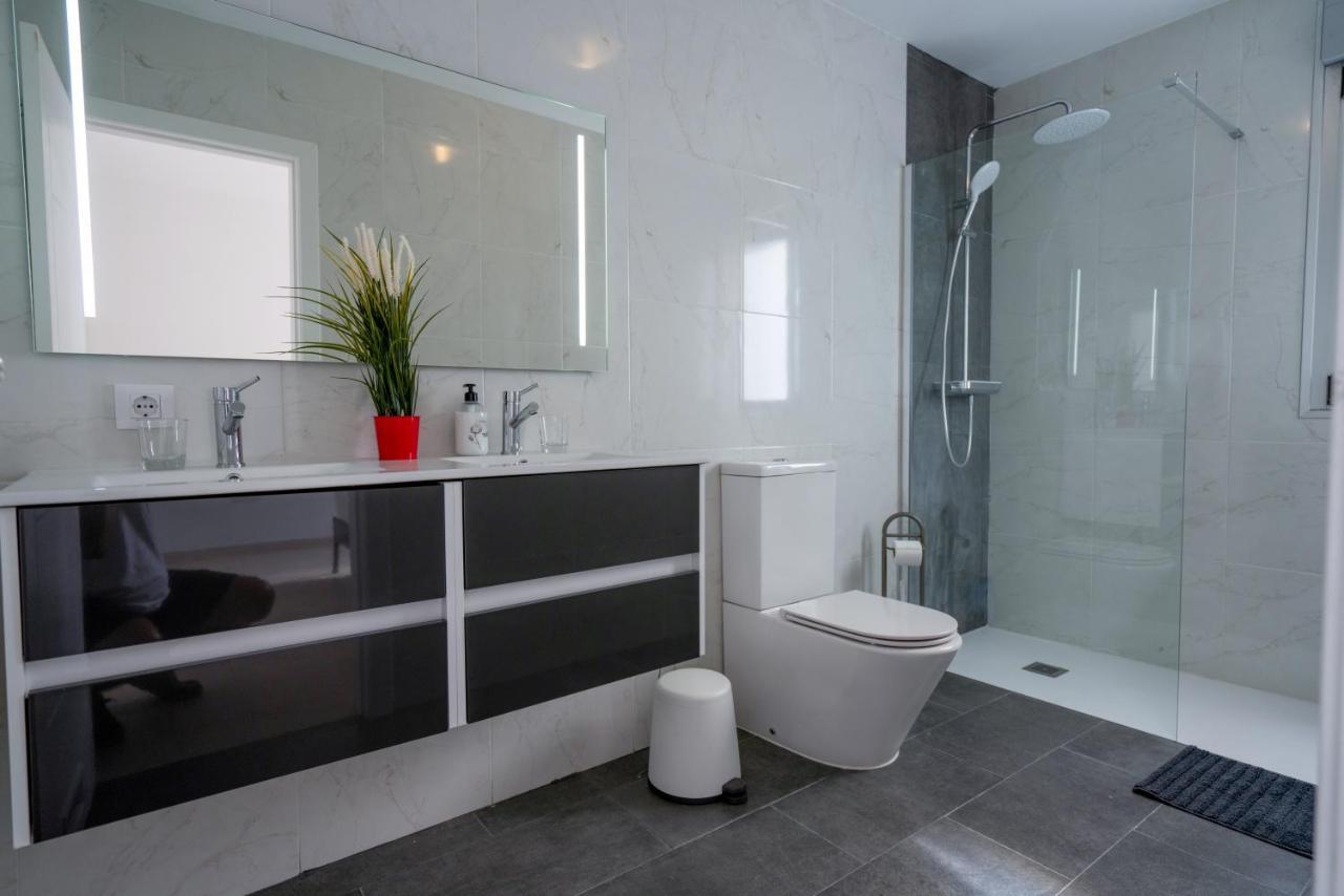 Luxurious Apartment With Large Terrace And Sea Views Tabaiba Exteriör bild